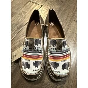 New Ariat Women's Buffalo Print Cruiser Women's Size 8